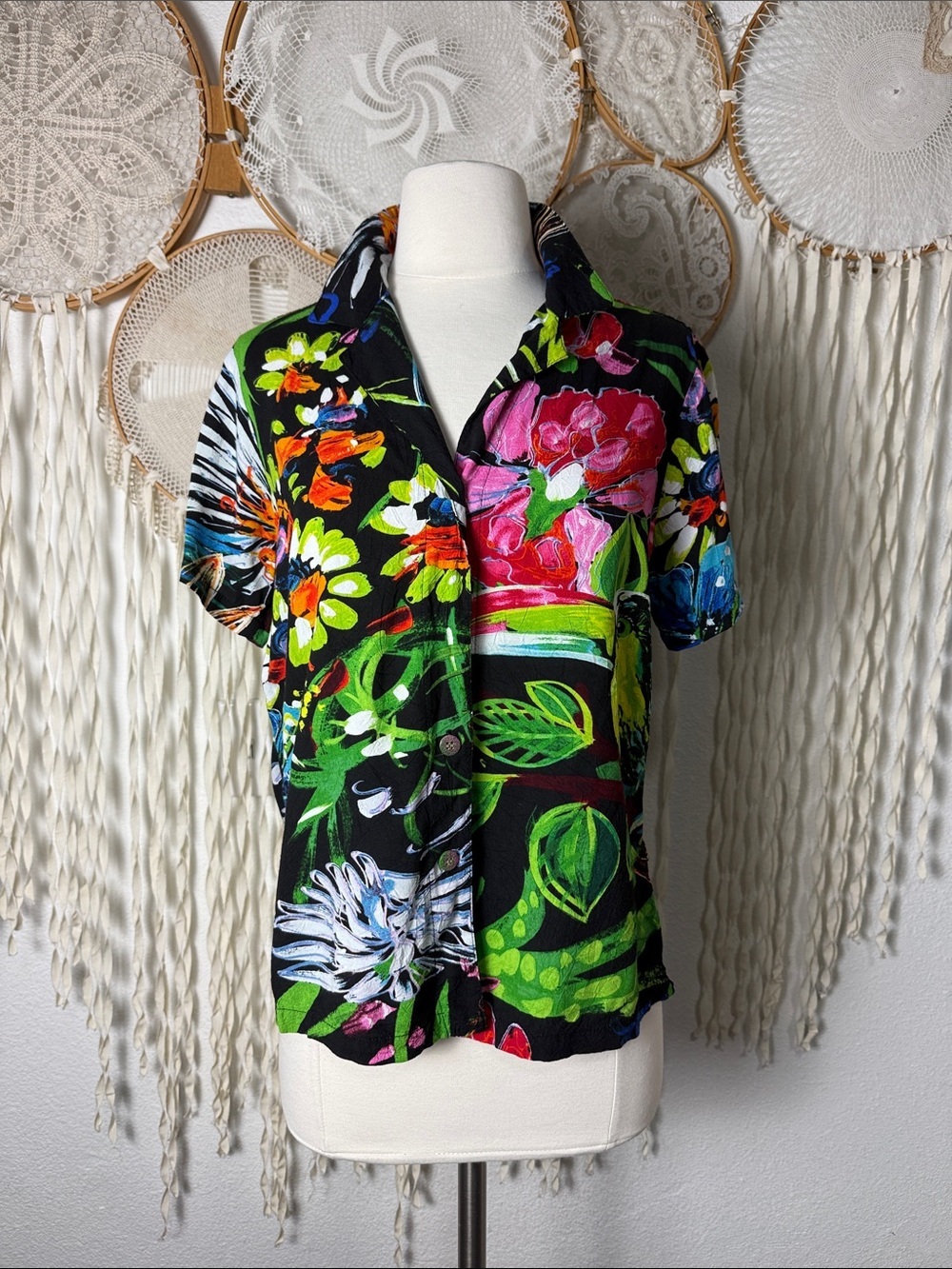 Jams World Women's Coral Abyss Print Short Sleeve Button Front Shirt Size Small